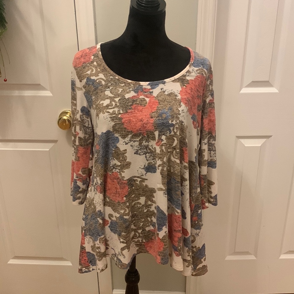 Anthropologie/ Aryeh 3/4 Sleeve Relaxed Fit Hi-Lo Tunic- Size L